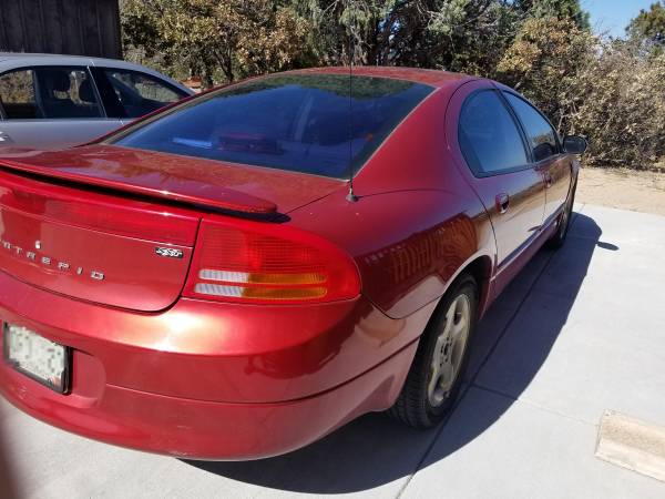 Maroon 2002 Dodge Intrepid for sale in Colorado Springs, CO – photo 3