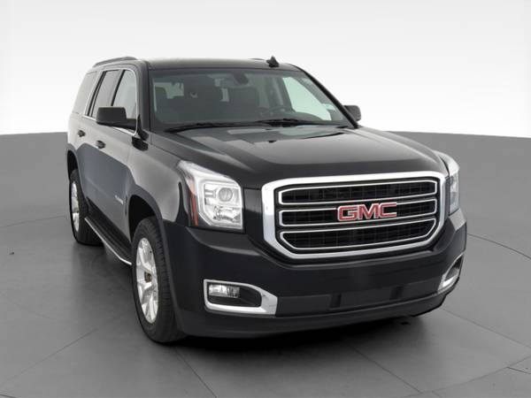 2017 GMC Yukon SLE Sport Utility 4D suv Black - FINANCE ONLINE -... for sale in Manchester, NH – photo 16