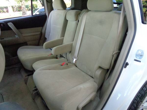 2010 Toyota Highlander, No Accident, Low Mileage Gas Saver Nice 1! for sale in Dallas, TX – photo 14