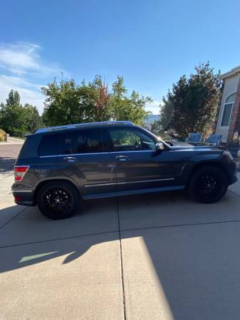 PRICE REDUCED Beautiful 2010 GLK 350 - cars & trucks - by owner -... for sale in Arvada, CO – photo 3