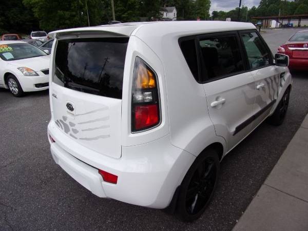 2011 Kia Soul + - Down Payments As Low As $1000 - cars & trucks - by... for sale in Lincolnton, NC – photo 5
