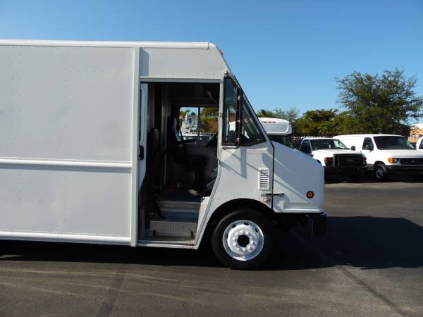 WORKHORSE Step Van Box Food Bread Truck DIESEL STEP VAN - cars & for sale in West Palm Beach, FL – photo 17
