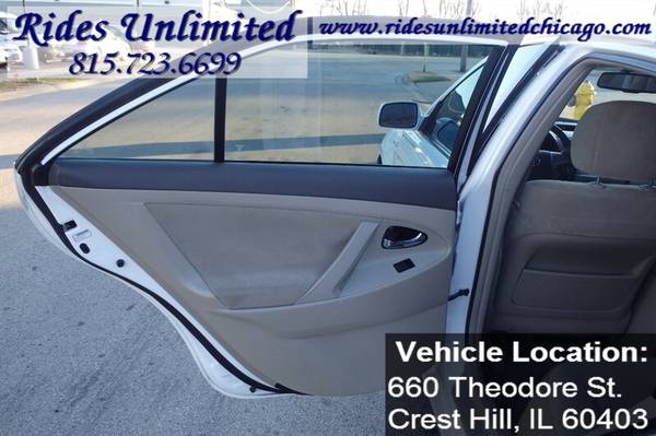 2008 Toyota Camry Hybrid - cars & trucks - by dealer - vehicle... for sale in Crest Hill, IL – photo 19