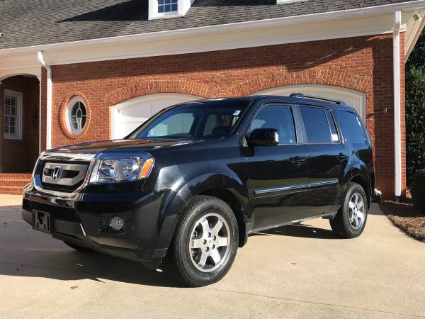 2011 Honda Pilot Touring 4WD - cars & trucks - by owner - vehicle... for sale in Gainesville, GA – photo 19
