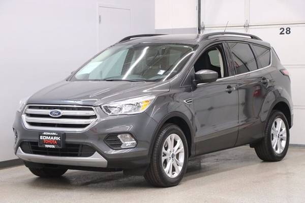 2018 Ford Escape SE hatchback Gray - cars & trucks - by dealer -... for sale in Nampa, ID – photo 9