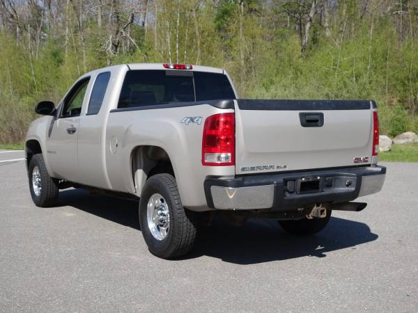 2009 GMC Sierra 2500HD 4x4 4dr Ext Cab - - by dealer for sale in Derry, MA – photo 5