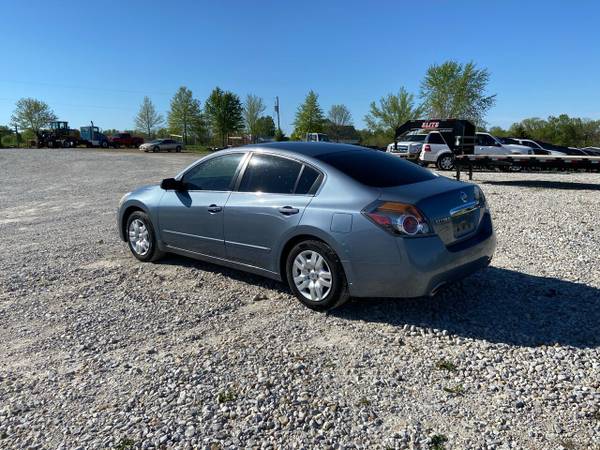 2010 Nissan Altima 2 5L Sedan - - by dealer - vehicle for sale in New Bloomfield, MO – photo 3