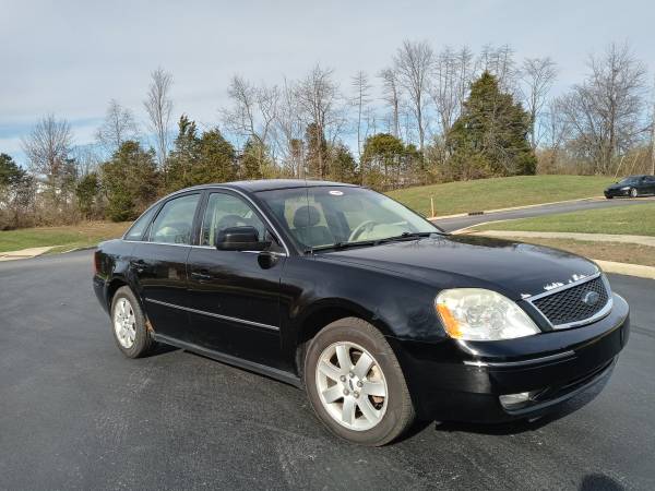 2006 Ford Five Hundred SEL - cars & trucks - by dealer - vehicle... for sale in Bloomington, IN – photo 6