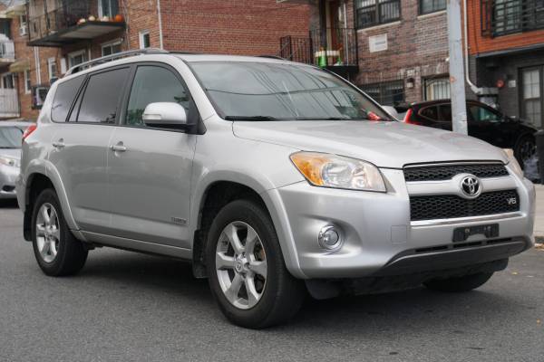 2009 Toyota Rav4 Limited 6 Cylinder - cars & trucks - by owner -... for sale in Brooklyn, NY – photo 6