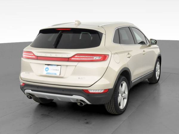 2017 Lincoln MKC Premiere Sport Utility 4D suv Gold - FINANCE ONLINE... for sale in Saint Louis, MO – photo 10