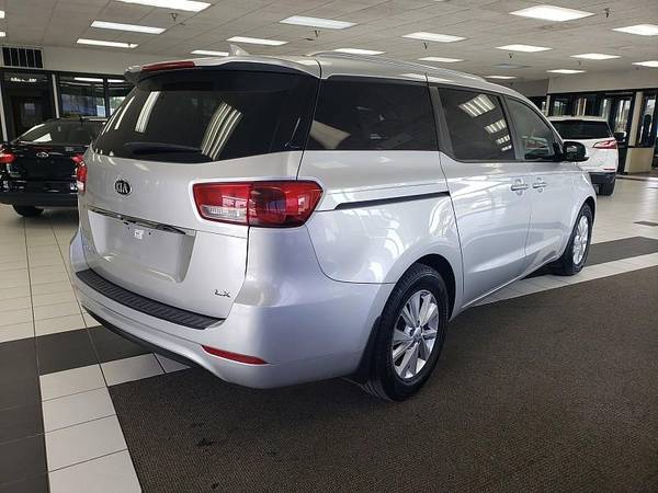 2016 Kia Sedona 4d Wagon LX - - by dealer - vehicle for sale in Louisville, KY – photo 7