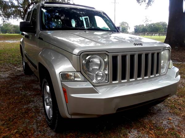 2009 Jeep Liberty 4X4 for sale in Dade City, FL – photo 2