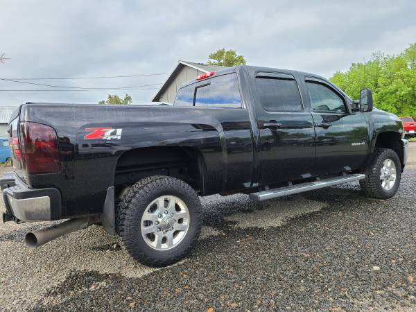 2013 Chevy 2500HD Loaded LTZ Duramax Low Miles - - by for sale in Junction City, OR – photo 4