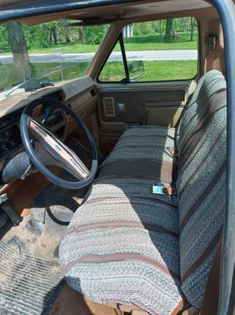 Ford pickup, runs good for sale in Berea, KY – photo 5