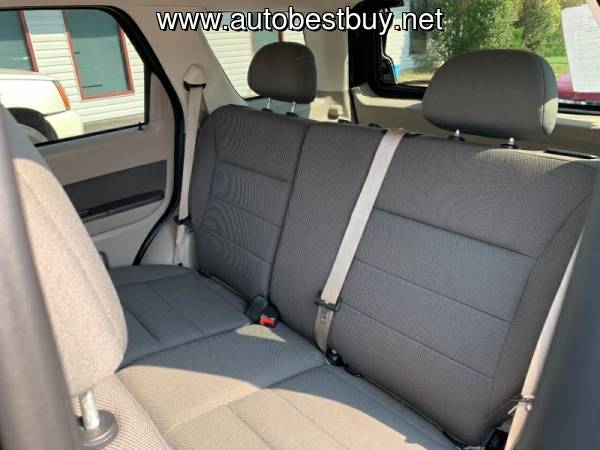 2009 Ford Escape XLT 4dr SUV Call for Steve or Dean - cars & trucks... for sale in Murphysboro, IL – photo 14