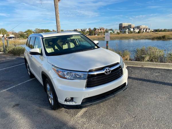 2015 Toyota Highlander Limited - Leather Seats - cars & trucks - by... for sale in Charleston, SC – photo 22