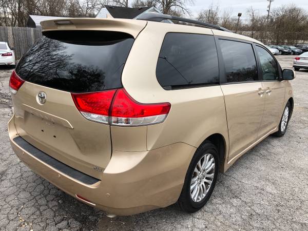 2012 TOYOTA SIENNA XLE 107, 000 MILES - - by dealer for sale in Smyrna, TN – photo 5