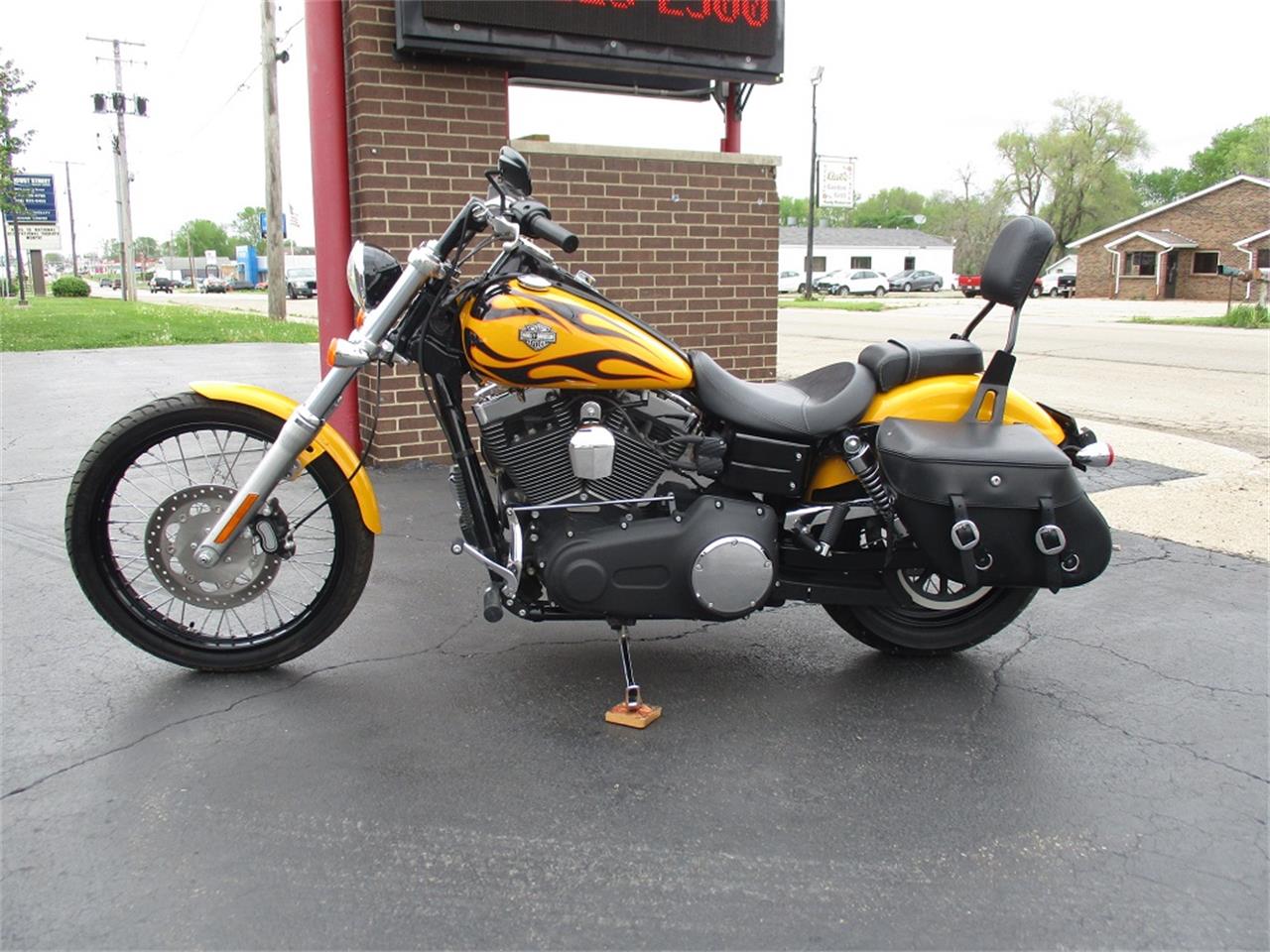 2011 Harley-Davidson Dyna Wide Glide for sale in Sterling, IL – photo 39