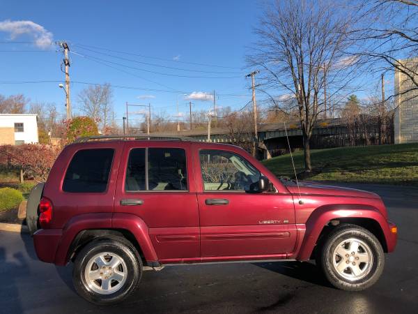 2003 JEEP LIBERTY 4x4 ONLY 128K!!! CLEAN TITLE!!! LEATHER!! - cars &... for sale in Philadelphia, PA – photo 3