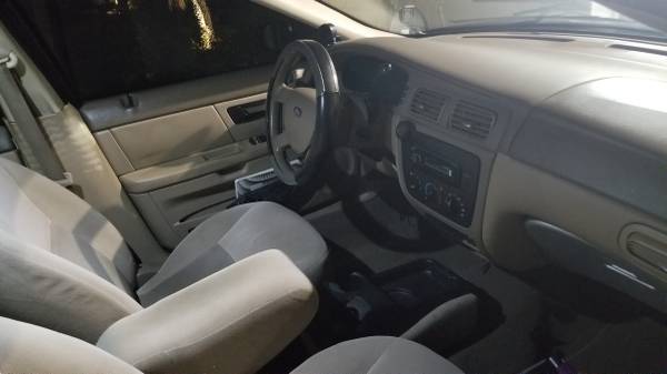2005 Ford Taurus, 82k Miles, Mech great, AC, Will take part for sale in Clearwater, FL – photo 7