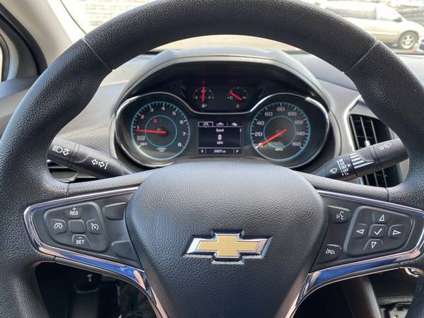 2018 Chevrolet Cruze - LEWIS CLARK AUTO SALES - cars & trucks - by... for sale in LEWISTON, ID – photo 12