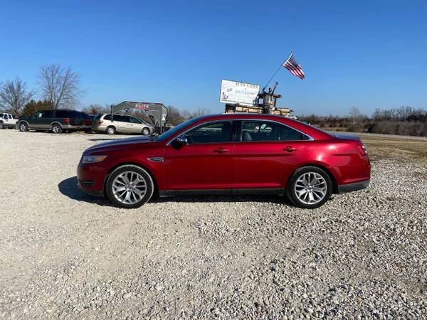 2013 Ford Taurus Limited - - by dealer - vehicle for sale in New Bloomfield, MO – photo 2