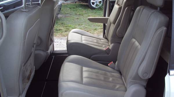 2013 Chrysler Town & Country Touring W/DVD - cars & trucks - by... for sale in Jacksonville, FL – photo 16