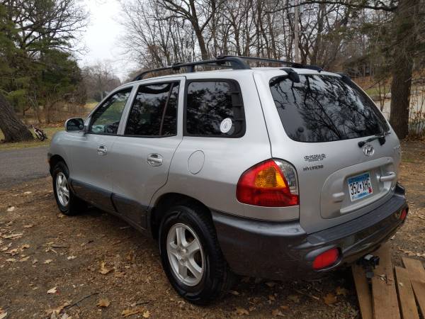 2004 Hyundai Santa Fe - cars & trucks - by owner - vehicle... for sale in Mound, MN – photo 4
