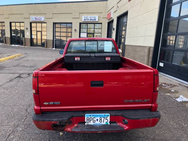 *1998 Chevrolet S10*Low miles 79XXX* - cars & trucks - by dealer -... for sale in Saint Paul, MN – photo 16