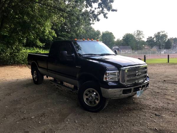 2005 Ford F-350 5.4L V8 XLT Crew Cab Super Duty /w 103k miles for sale in Greenfield, MA – photo 2