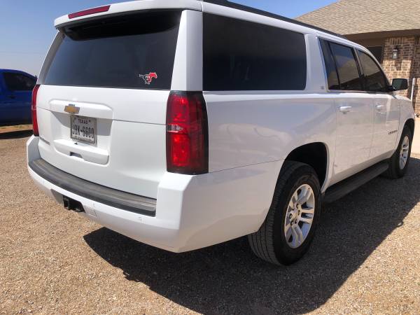 2015 Chevrolet Suburban LT for sale in Lubbock, TX – photo 2
