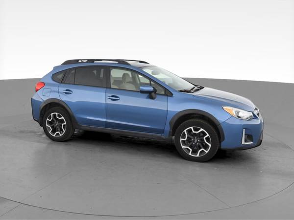 2016 Subaru Crosstrek 2.0i Premium Sport Utility 4D hatchback Blue -... for sale in Van Nuys, CA – photo 14