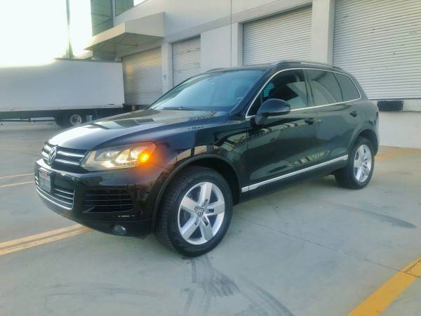 2013 Volkswagen Touareg VR6 Luxury SUV ** Clean Title - 68K Miles ** for sale in Los Angeles, CA – photo 4