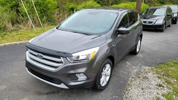 2017 Ford Escape SE - - by dealer - vehicle automotive for sale in Georgetown, KY – photo 6
