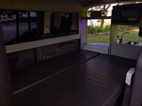 Mini-T Camper Van 2019 (black) Garageable Microwave solar wifi for sale in Lake Crystal, CA – photo 14