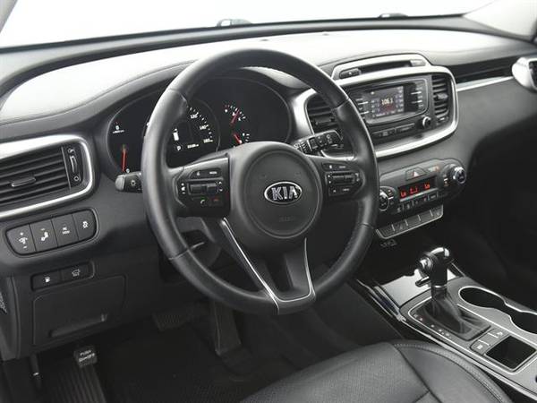 2016 Kia Sorento EX Sport Utility 4D suv GRAY - FINANCE ONLINE for sale in Indianapolis, IN – photo 2