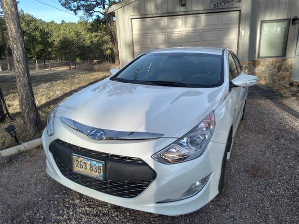 2013 Hyundai Sonata Hybrid limited white 47k low miles - cars &... for sale in Rapid City, SD – photo 2