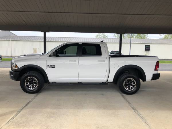 2016 RAM REBEL CREW 4X4 1500 - - by dealer - vehicle for sale in Greenfield, IN – photo 3