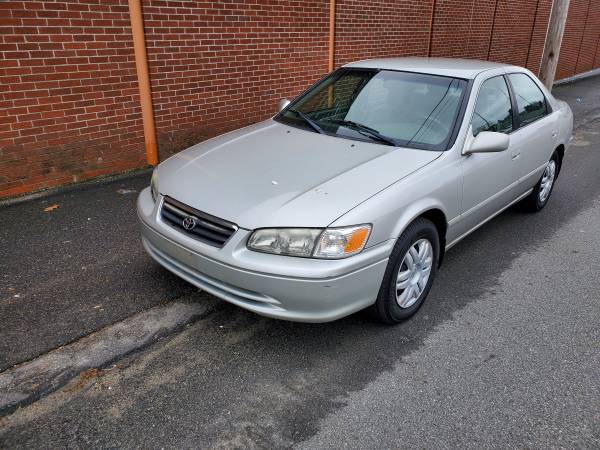 2001 TOYOTA CAMRY LE 69k miles - - by dealer - vehicle for sale in Worcester, MA – photo 2