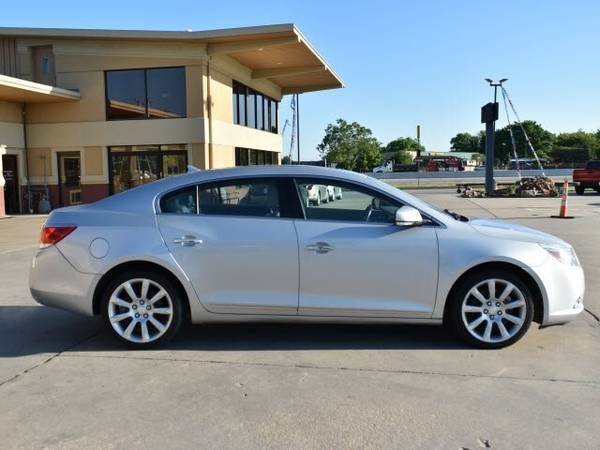 2010 Buick LaCrosse CXS - cars & trucks - by dealer - vehicle... for sale in Wichita, KS – photo 12
