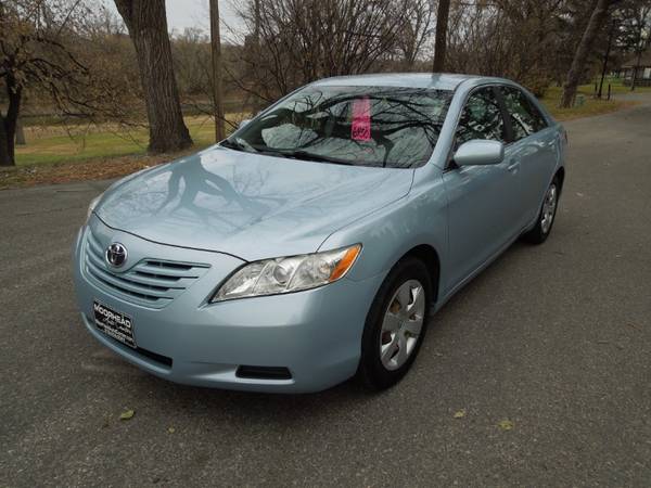 2007 Toyota Camry LE - cars & trucks - by dealer - vehicle... for sale in Moorhead, ND – photo 2