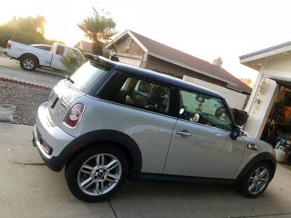 2011 Mini Cooper S - cars & trucks - by owner - vehicle automotive... for sale in Peoria, AZ – photo 2