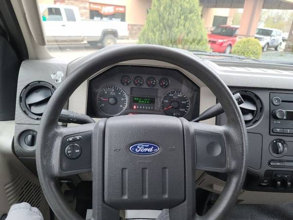 2008 Ford F-250 Super Duty 2dr Regular Cab 4WD ONLY 32K MILES - cars for sale in Faribault, WI – photo 14