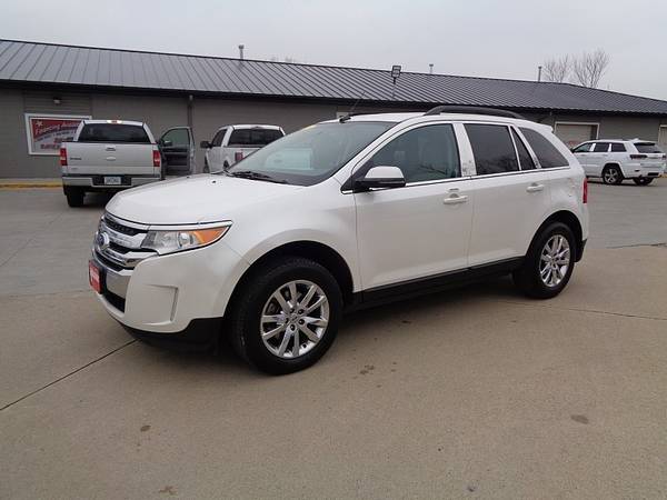 2013 Ford Edge 4d SUV FWD SEL - - by dealer - vehicle for sale in Marion, IA – photo 3