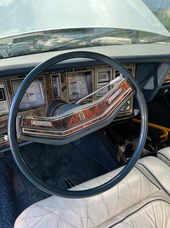 1979 Lincoln Continental Mark V Bill Blass Edition for sale in Monroe, WA – photo 10