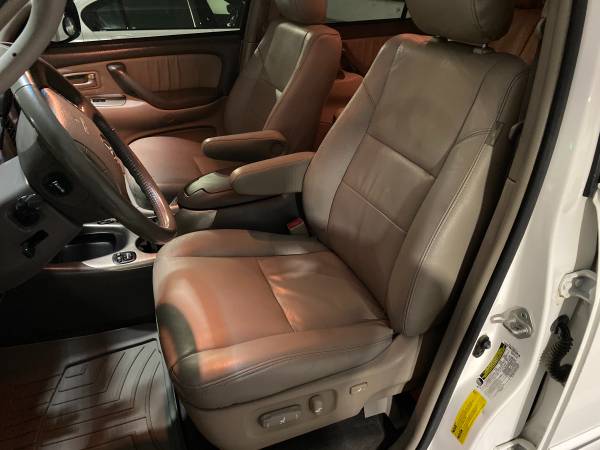 TOYOTA SEQUOIA LIMITED. 4X4. LOW MILES. for sale in Folsom, CA – photo 17