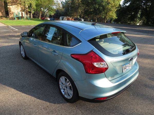 2012 Ford Focus 5dr HB SEL - Call or TEXT! Financing Available! for sale in Maplewood, MN – photo 5