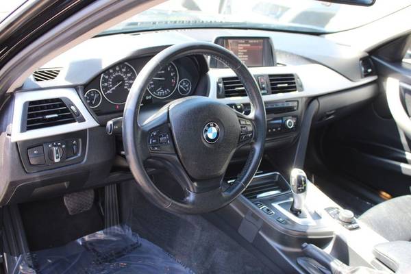 2013 BMW 3 Series 328i xDrive AWD, LEATHER, HEATED SETS for sale in Everett, WA – photo 18