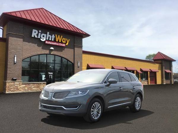 2018 Lincoln MKX Select - - by dealer - vehicle for sale in Inidanapolis, IN – photo 2
