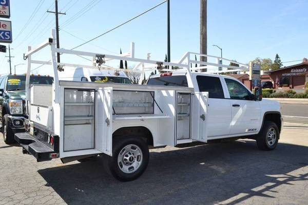 2018 GMC Sierra 2500 Crew Cab Chassis Utility Work Truck - cars & for sale in Citrus Heights, CA – photo 9